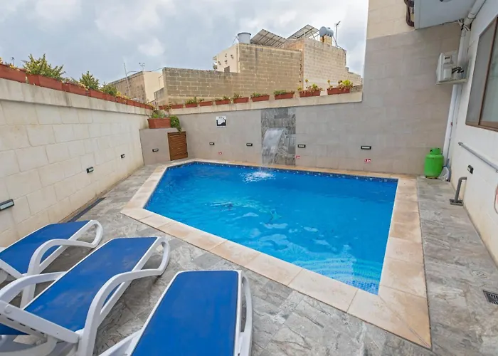 Holiday Home With Private Pool In Gozo