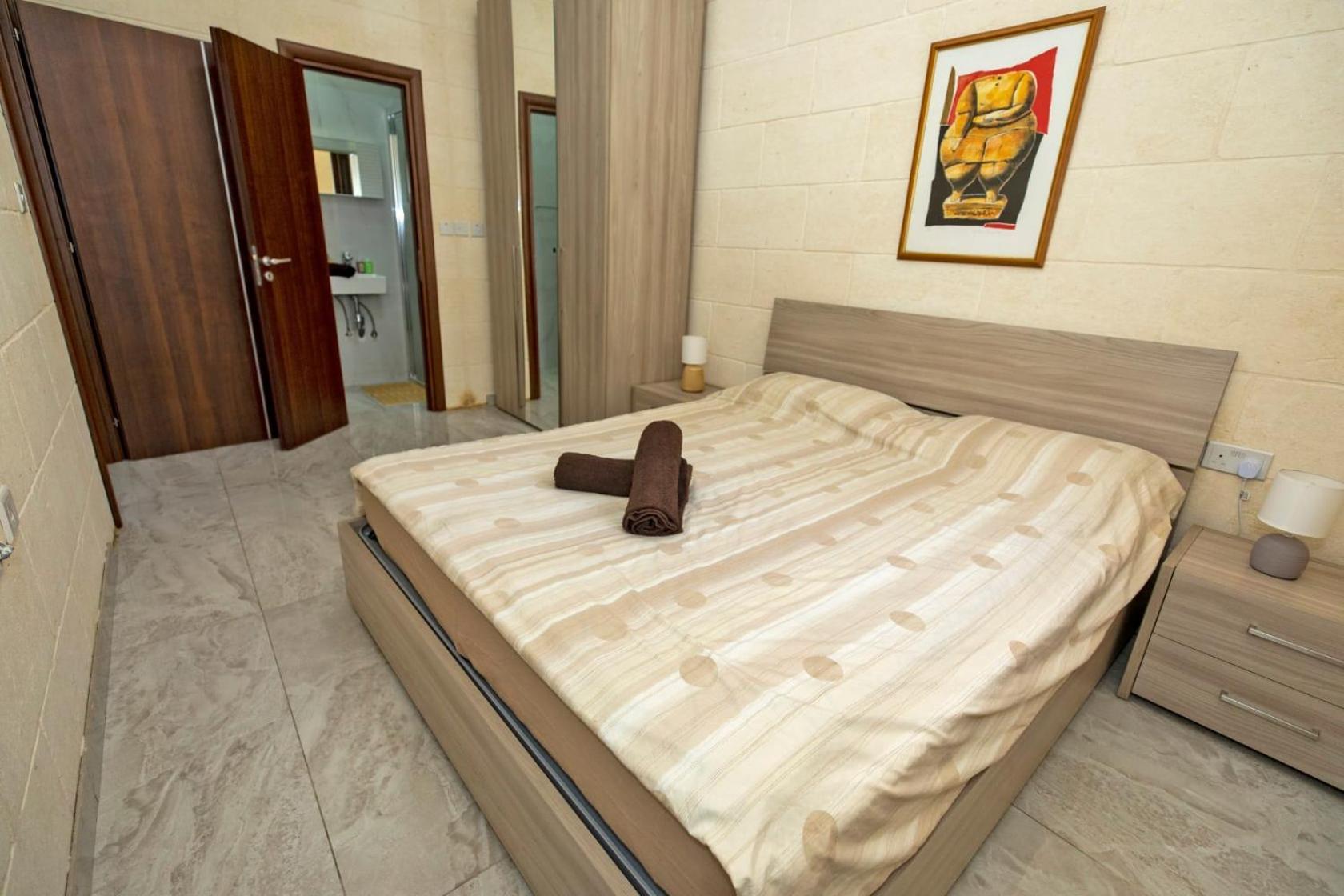 With Private Pool In Gozo * Xewkija